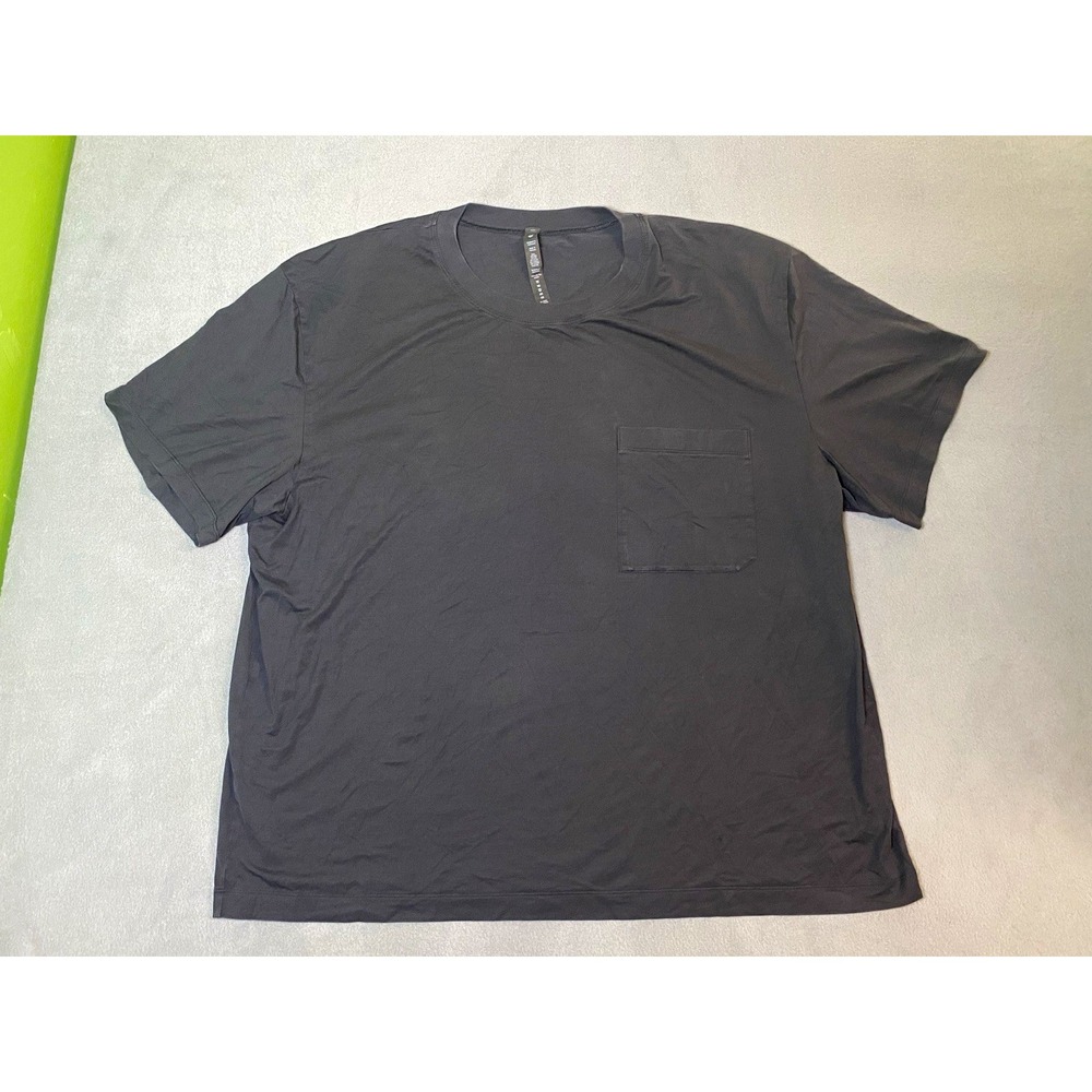 Lululemon Men's Black Solid Crew Neck The Fundamental Pocket T-Shirt XXL